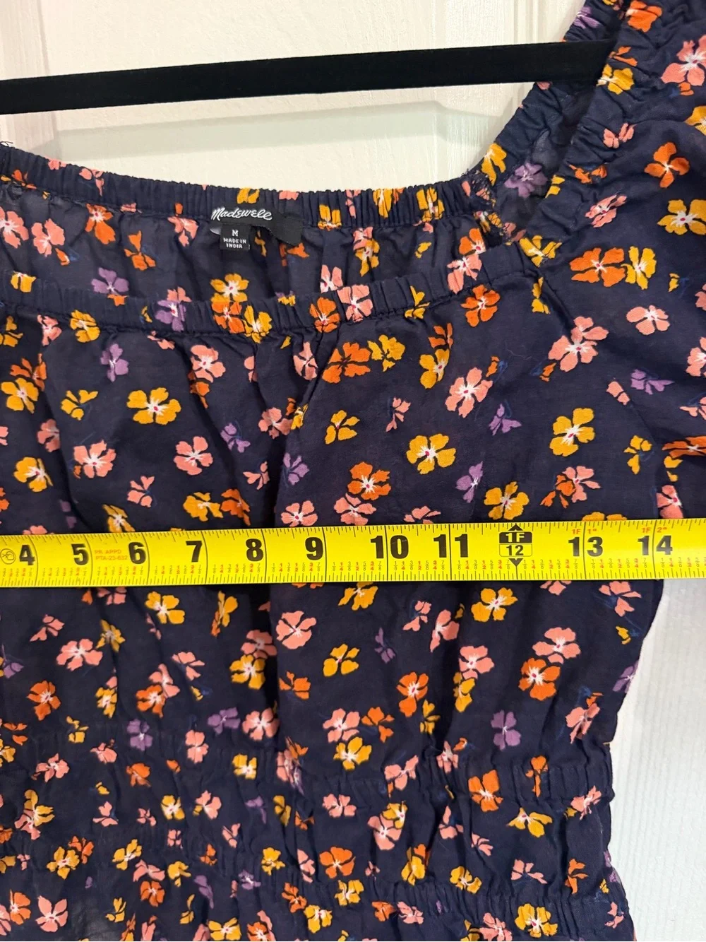 Madewell Women’s Puff Sleeve Floral Top in Navy - Size M